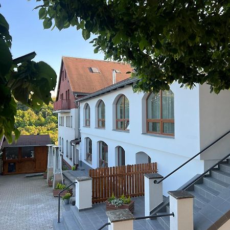 Restaurace A Penzion U Svate Barbory Ústí nad Labem Exterior foto